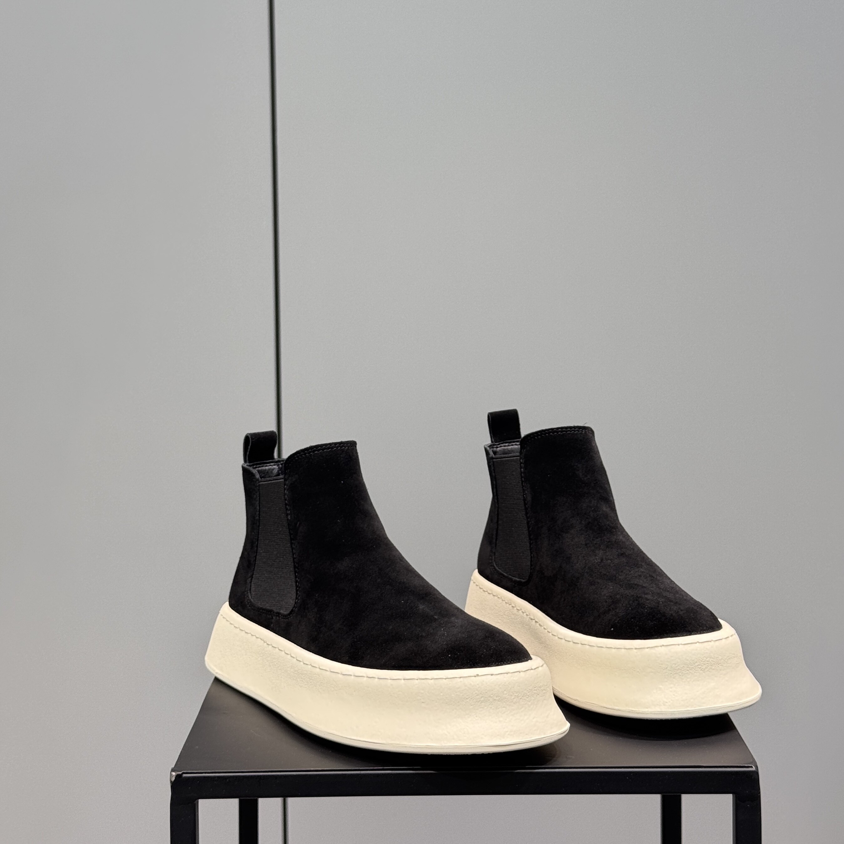 切尔西靴男2025新款秋季真皮一脚蹬马丁靴加绒厚底增高男士高帮靴