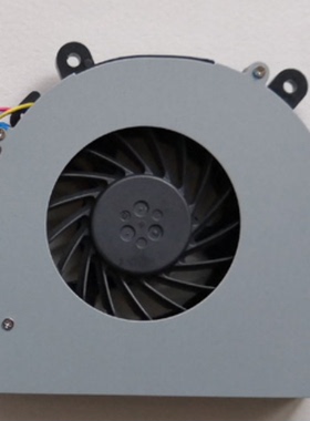 神舟K780G－I7 D1 K780S K780-I7 D3 K670G K770G-I7 D1风扇K670E