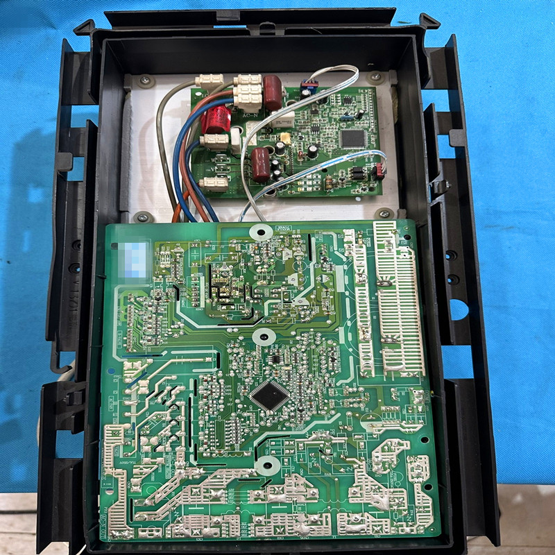 海尔家用变频空调变频板E7 F1 F3维修