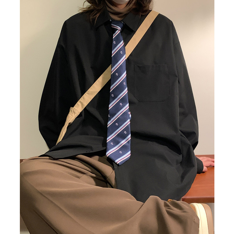 春秋装大码领带polo领长袖衬衫女2022年新款设计感宽松外套上衣潮