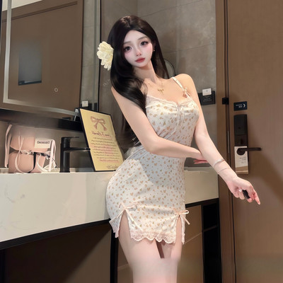 新款碎花包臀睡裙6252