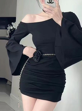 女人味辣妹喇叭袖连衣裙褶皱法式紫色御姐风情万种的裙子收腰显瘦