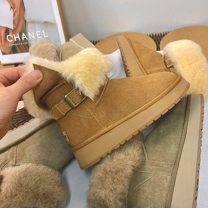 可以翻雪地靴短靴皮毛一体皮带扣