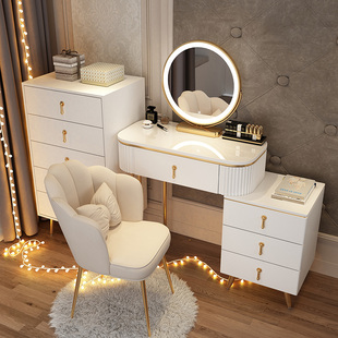 2026新款梳妆台卧室现代简约小户型轻奢化妆桌子实木收纳斗柜一体