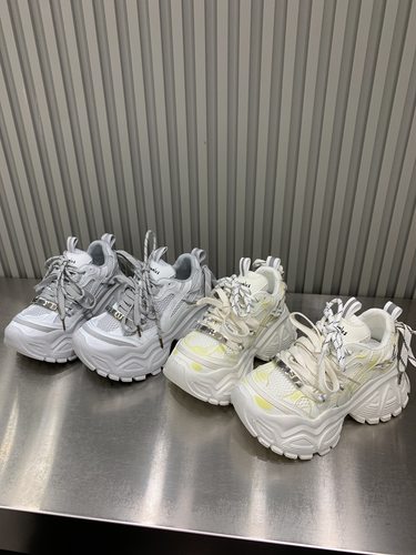 厚底老爹鞋女2025春新款小个子增高百搭系带休闲鞋松糕面包鞋单鞋