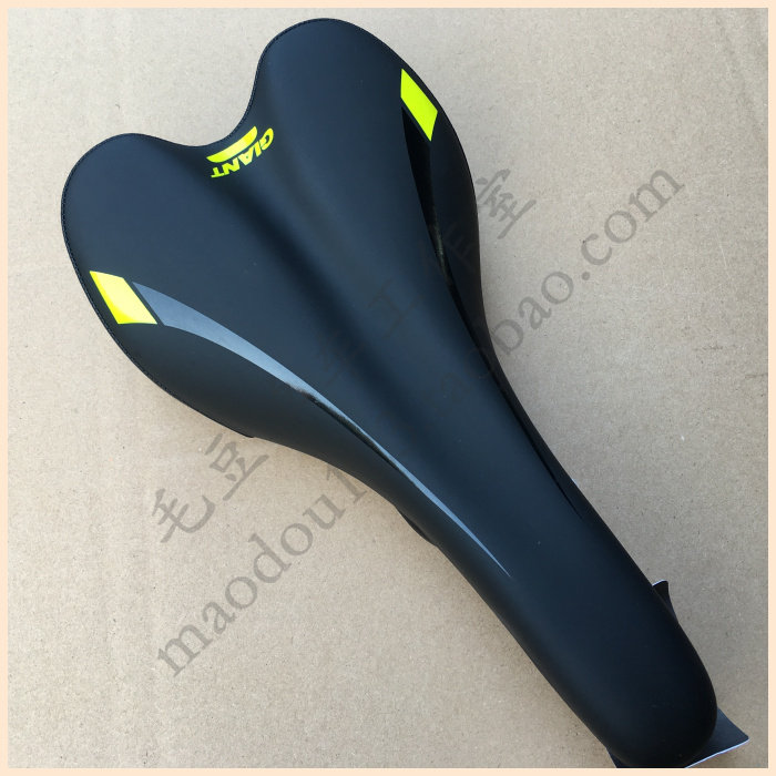 Selle de vélo GIANT - Ref 2359965 Image 1