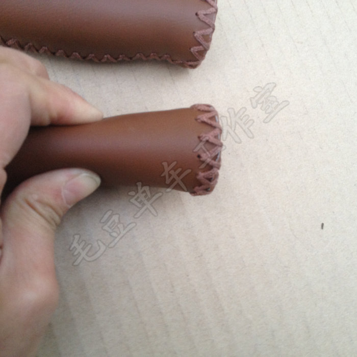 Poignées de vélo - Ref 2355573 Image 3