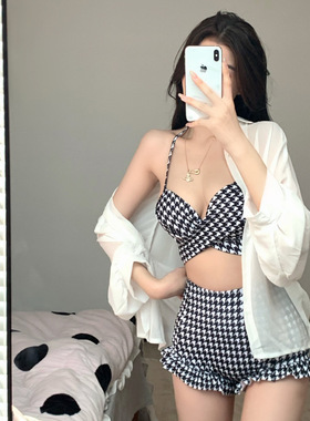 时尚新款女士分体比基尼泳衣千鸟小胸聚拢白色罩衫防嗮性感泳衣