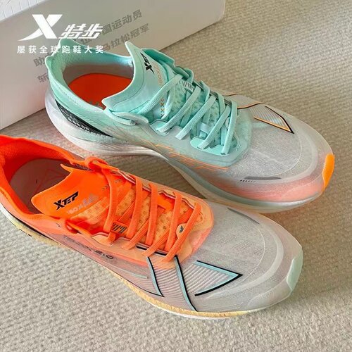 特步160X3.0PRO竞速马拉松跑鞋