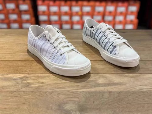 匡威休闲男女低帮随机鸳鸯花纹