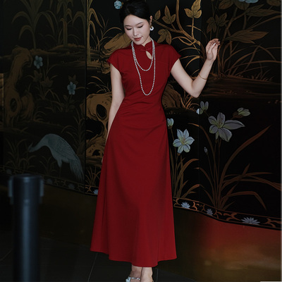 鹿与玫瑰新中式红色旗袍女改良年轻款少女修身连衣裙敬酒服礼服裙
