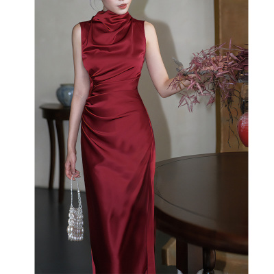 鹿与玫瑰绝美红色连衣裙女