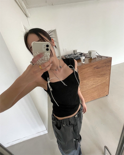 Exclusive 背心上衣 type韩国小众设计纹理性感蝴蝶结撞色绑带短款