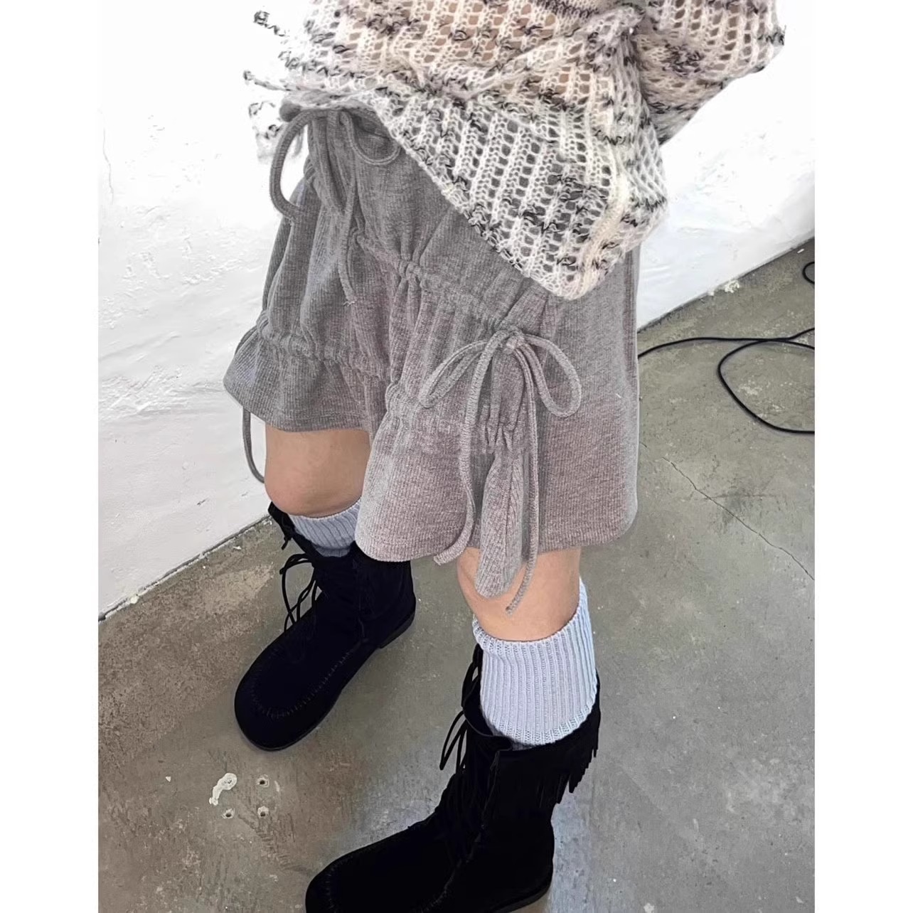 螺纹松紧腰短款半身裙女