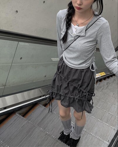 尼龙抽绳绑带防水短裙半身裙