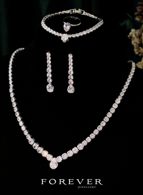 时尚V型锆石项链耳环手链戒指女