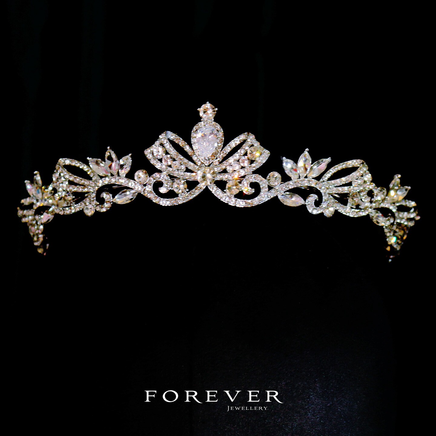 奢华巴洛克水钻皇冠新娘头饰公主成人礼宴会结婚生日礼服精美发饰