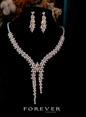 宝石珠宝镶嵌奢华长吊坠显瘦项链