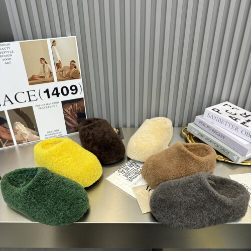 2026冬季新款磨砂真皮平底百搭羊羔毛毛加绒保暖勃肯鞋女包头拖鞋
