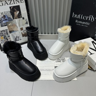 2025新款 百搭女短筒雪地靴 真皮羊羔毛毛厚底增高加绒保暖加厚冬季