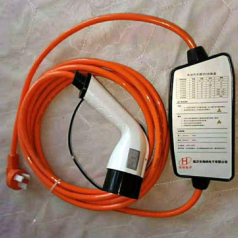 众泰云100plus原厂充电器阳光能动众泰e200大迈芝麻e20e30充电枪