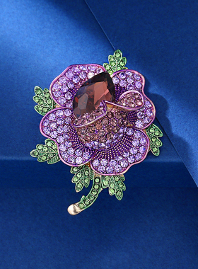 新款气质优雅紫色牡丹花胸针高级感复古时尚合金镶钻服饰别针胸花