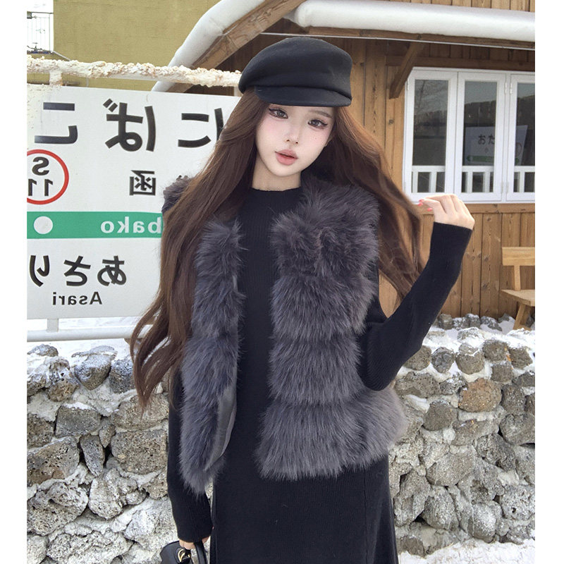 2025冬季新款环保毛毛皮草马甲半高领修身黑色针织连衣裙两件套女,女装/女士精品,时尚套装,淘宝优惠券,粉丝福利购,淘宝优惠卷