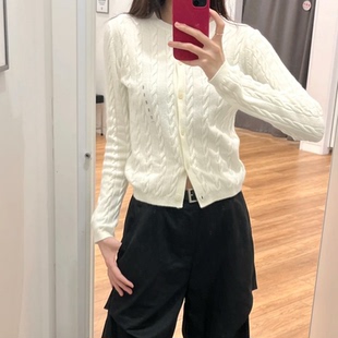 日系女装秋季纽花圆领针织开衫长袖毛衣毛衫休闲外套新款481477