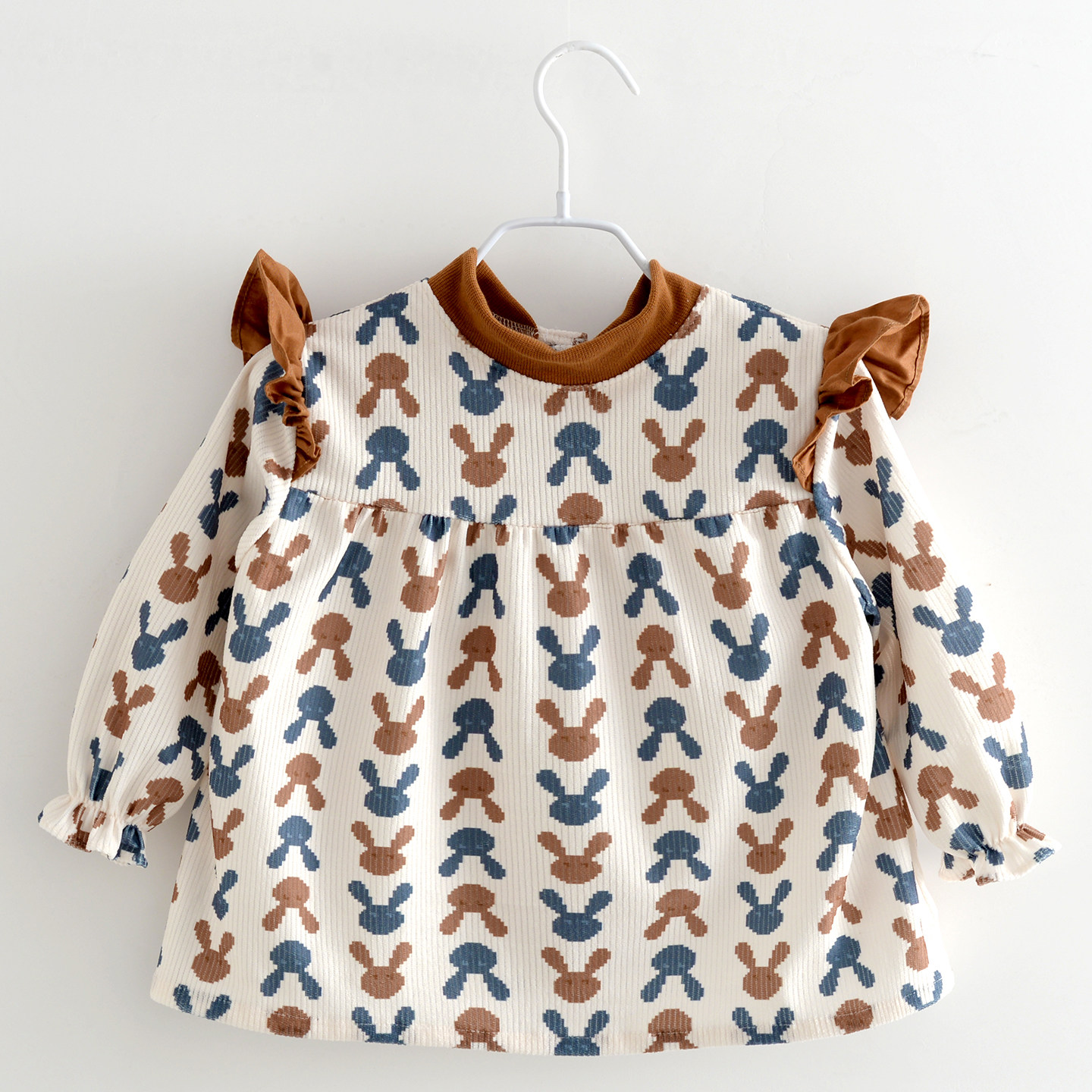 女宝宝洋气防脏围裙儿童秋冬防水新款反穿衣婴儿吃饭外穿长袖罩衣,童装/婴儿装/亲子装,反穿衣/罩衣,淘宝优惠券,粉丝福利购,淘宝优惠卷