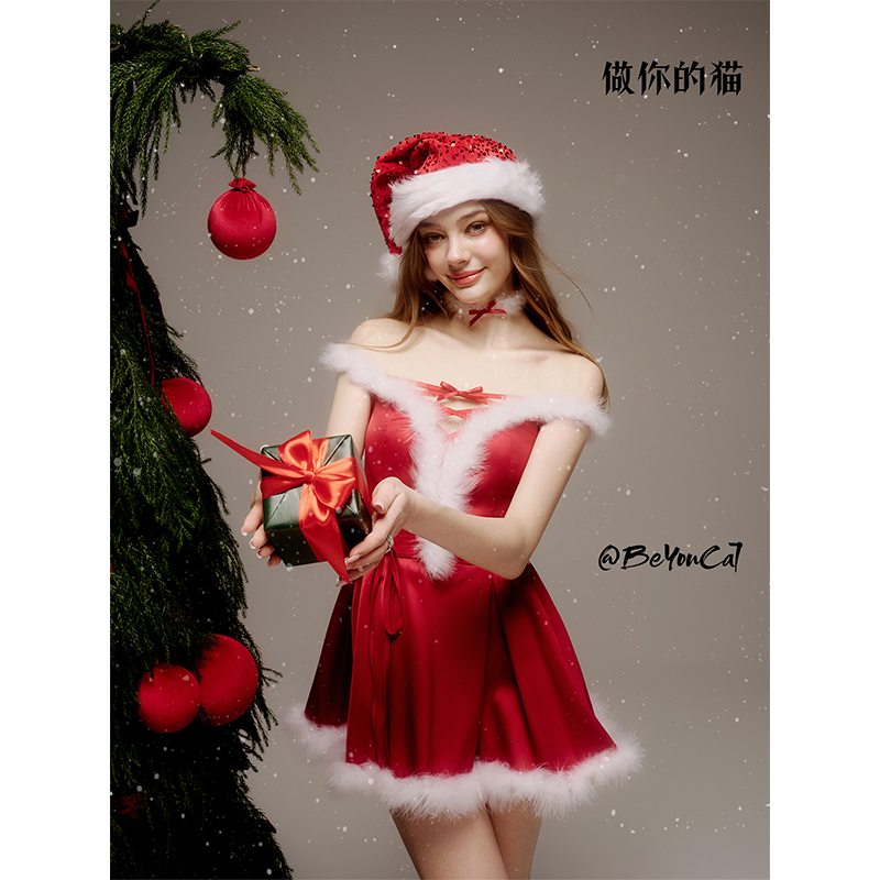 做你的猫：薇薇安の圣诞夜*原创圣诞节纯欲穿搭红色抹胸连衣裙女