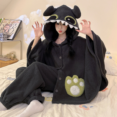 连帽睡衣女斗篷珊瑚绒冬季可爱加绒加厚法兰绒小个子家居服可外穿