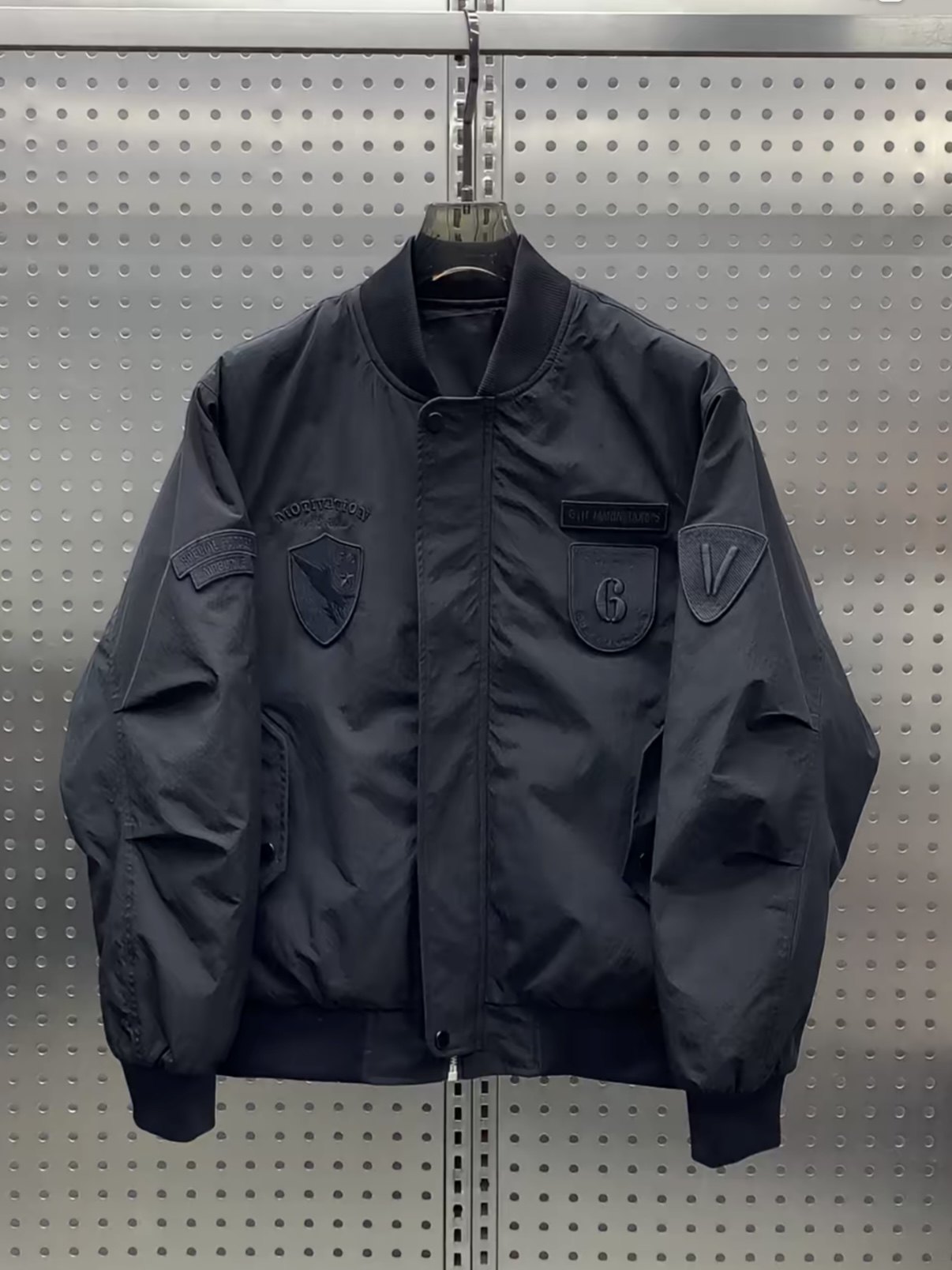 高端轻奢90白鸭绒外套男士冬季新款轻薄羽绒服潮牌加厚保暖棒球服