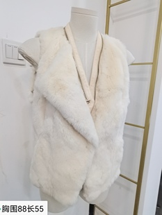 獭兔毛外套狐狸毛马甲皮草羊剪绒羊毛貂皮坎肩马甲海宁真皮白色