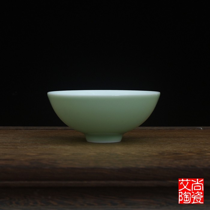 雍正豆青茶杯景德镇仿古瓷器功夫茶具单色纯色单杯品茶杯子茶道杯