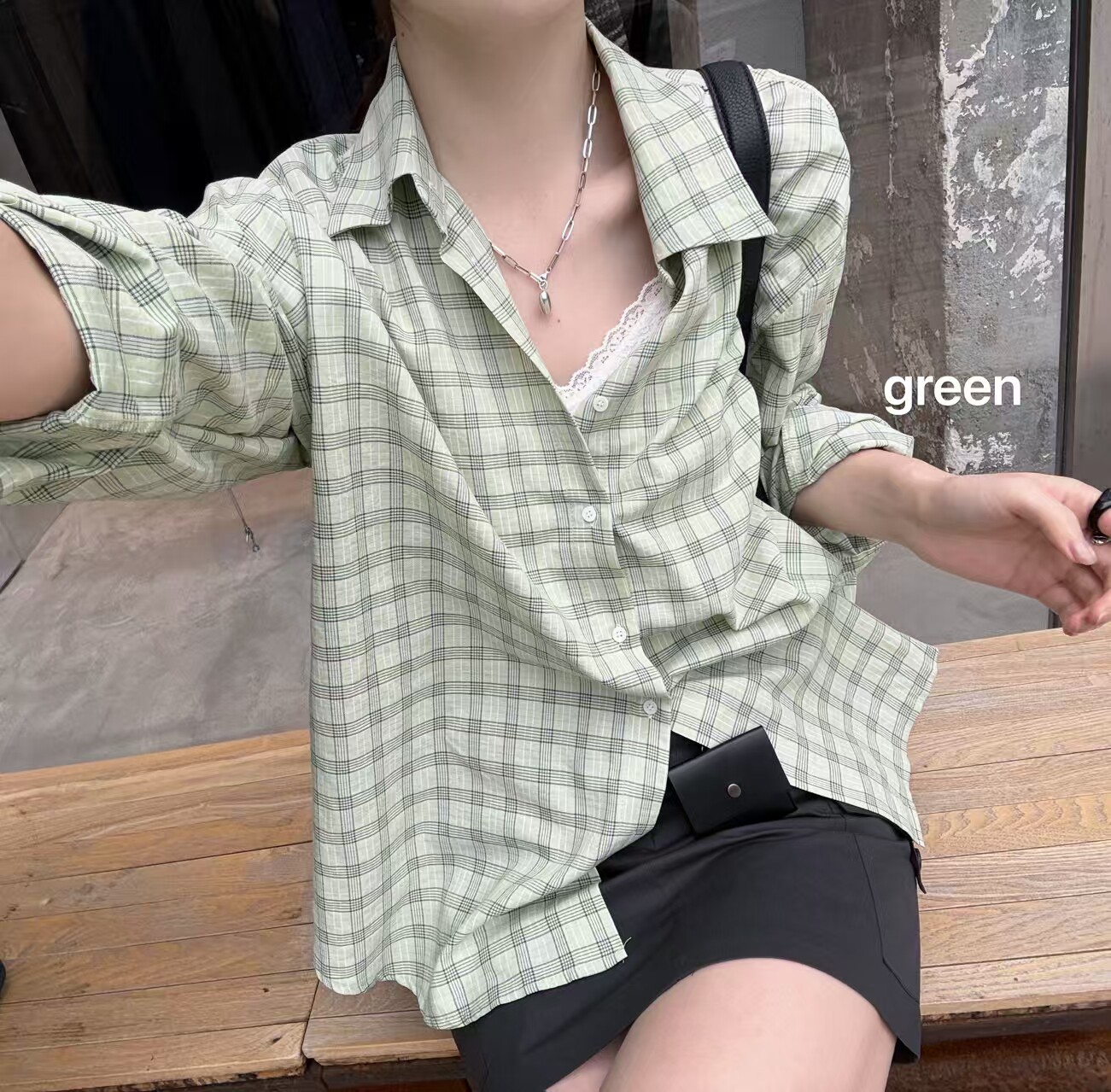 韩国东大门正品女装春夏高品质翻领绿色防晒长袖格子衬衫宽松百搭