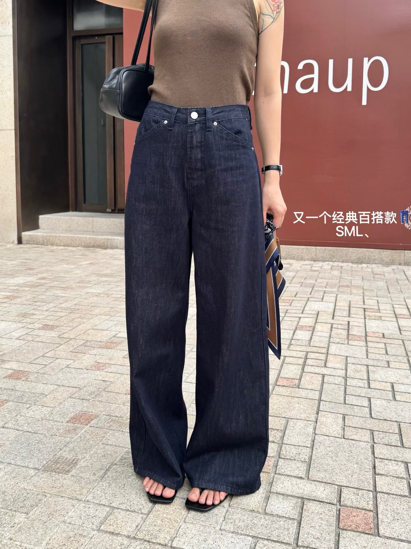 现！韩国东大门正品女装2025年秋冬新款时尚百搭显瘦直筒牛仔裤