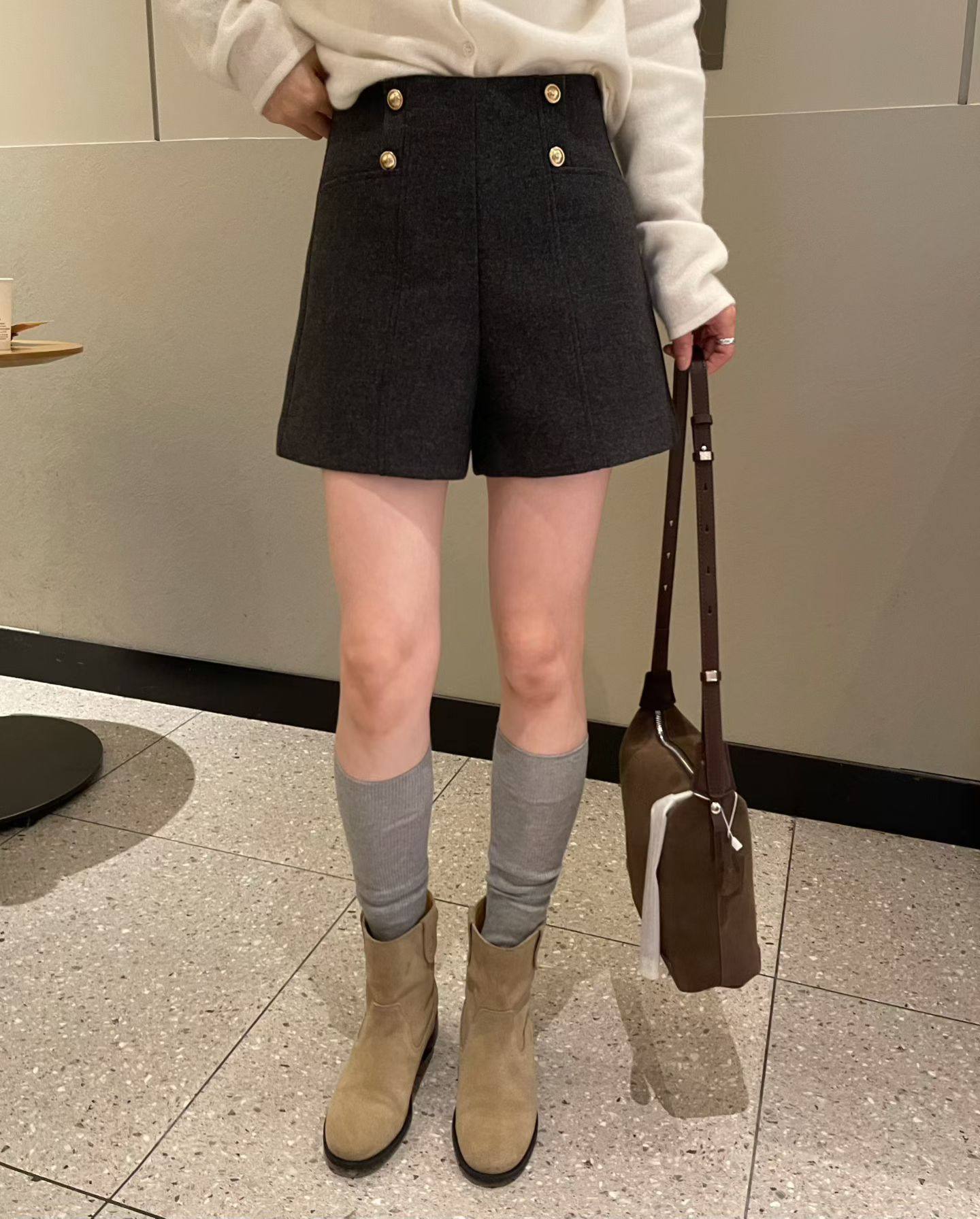 韩国东大门正品女装2025新百搭高腰显瘦直筒休闲裤女A子版型短裤