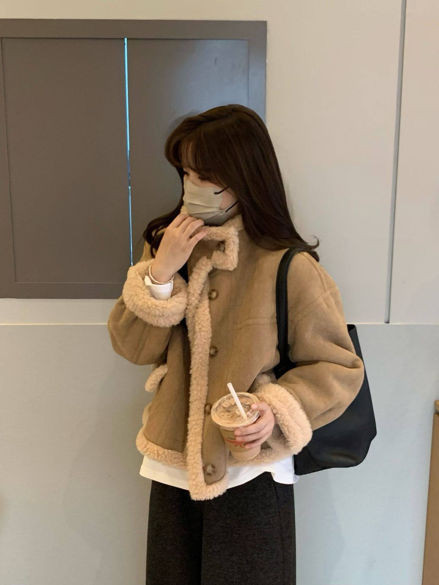 韩国东大门正百搭立领宽松显瘦皮毛一体羊羔毛短外套女加厚两面穿,女装/女士精品,短外套,淘宝优惠券,粉丝福利购,淘宝优惠卷