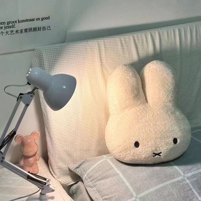 可爱小白兔毛绒玩偶蜜蜂兔子头公仔抱枕床上沙发娃娃闺蜜女友