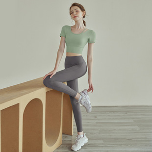 瑜伽服套装女夏季2025新款高级感紧身训练跑步健身上衣运动短袖女