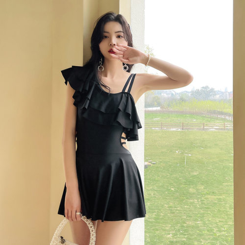 泳衣女2025新款保守连体遮肚显瘦裙式时尚韩国ins性感泡温泉泳装