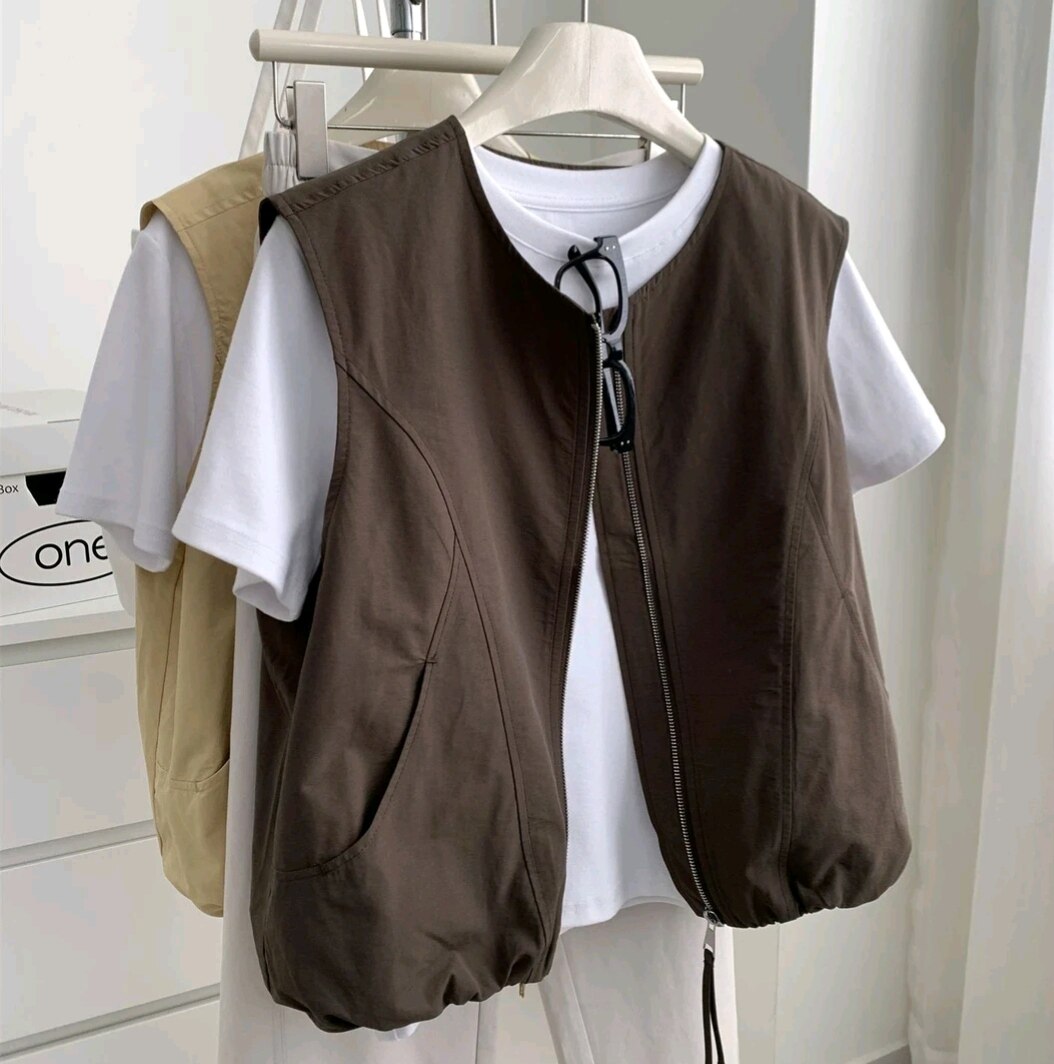 小圆领花苞马甲春秋减龄无袖百搭时尚休闲百搭外套