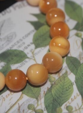 【一图一物】缅甸黄玉半玉化手串带眼蛋黄色百搭越带越润