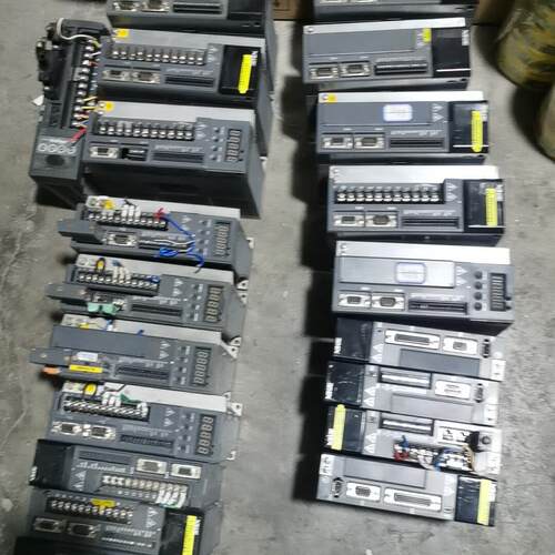 议价DS5F-20P4-PTA DS2-20P4-AS 伺服驱动器 工业工控配件维修