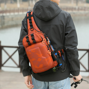 路亚包斜挎单肩胸包专用高级感多功能硬壳防水钓鱼工具收纳小背包