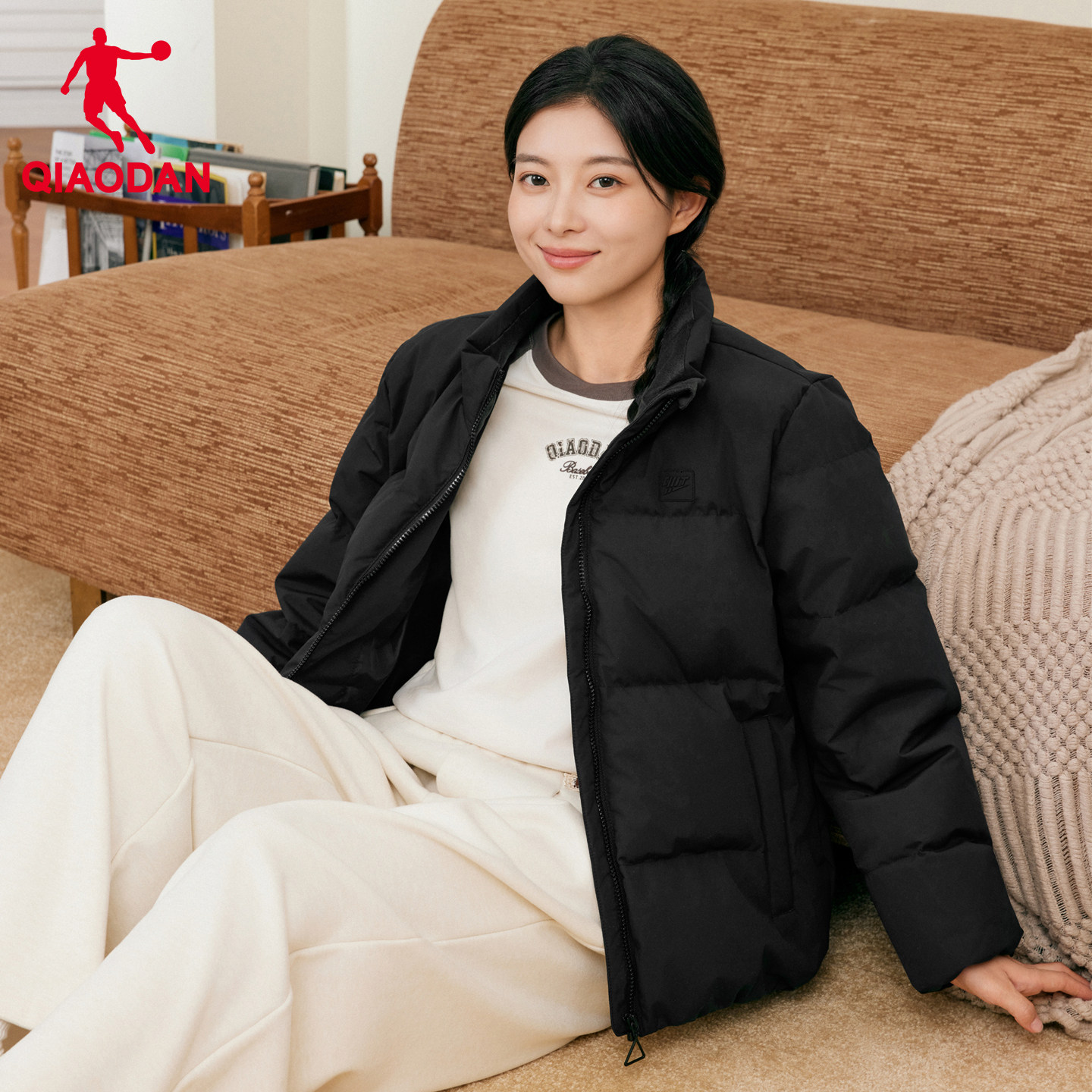 乔丹运动羽绒服女保暖厚外套宽松
