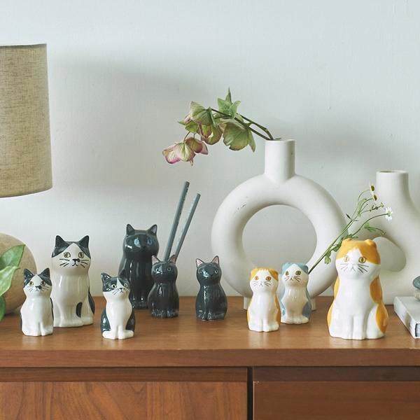 猫咪一家花瓶日本陶瓷笔筒摆件