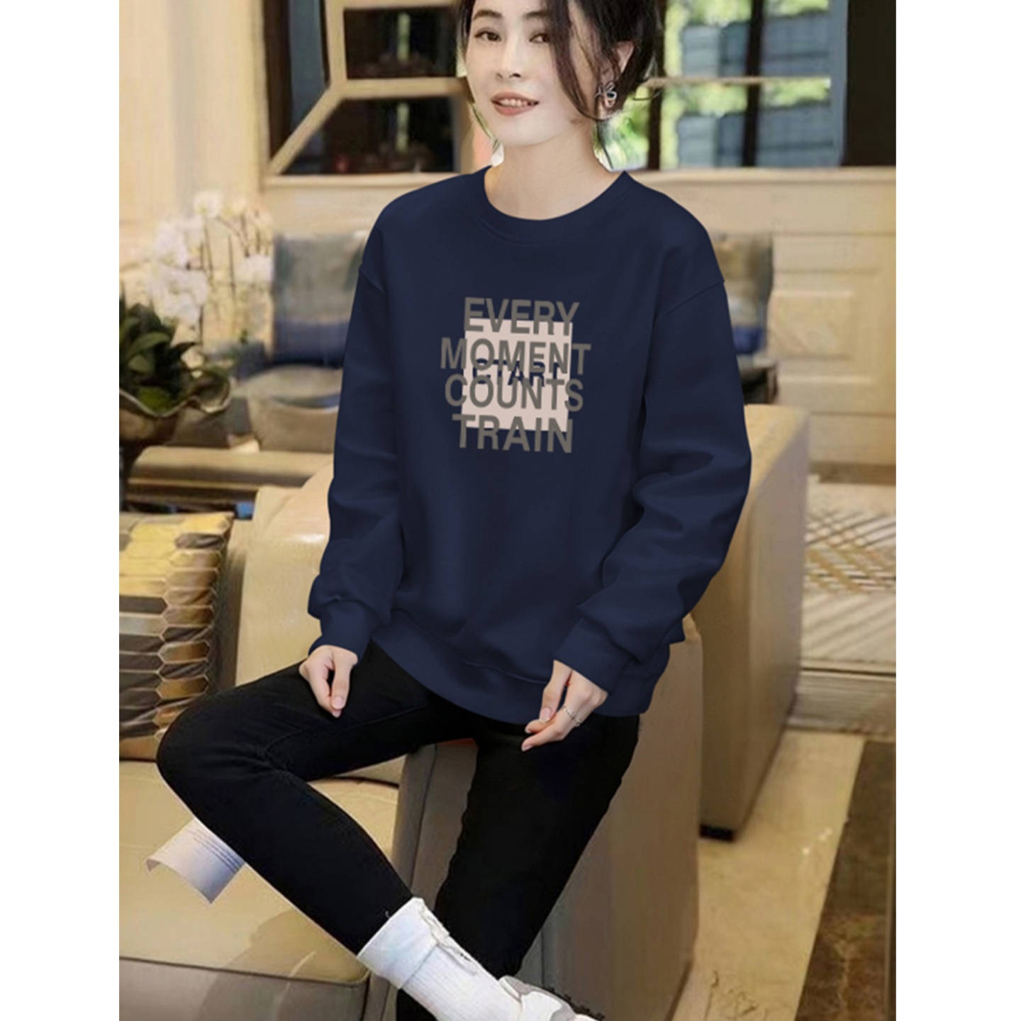 圆领美式字母印花卫衣女秋冬新款宽松韩版加绒加厚无帽大码上衣潮