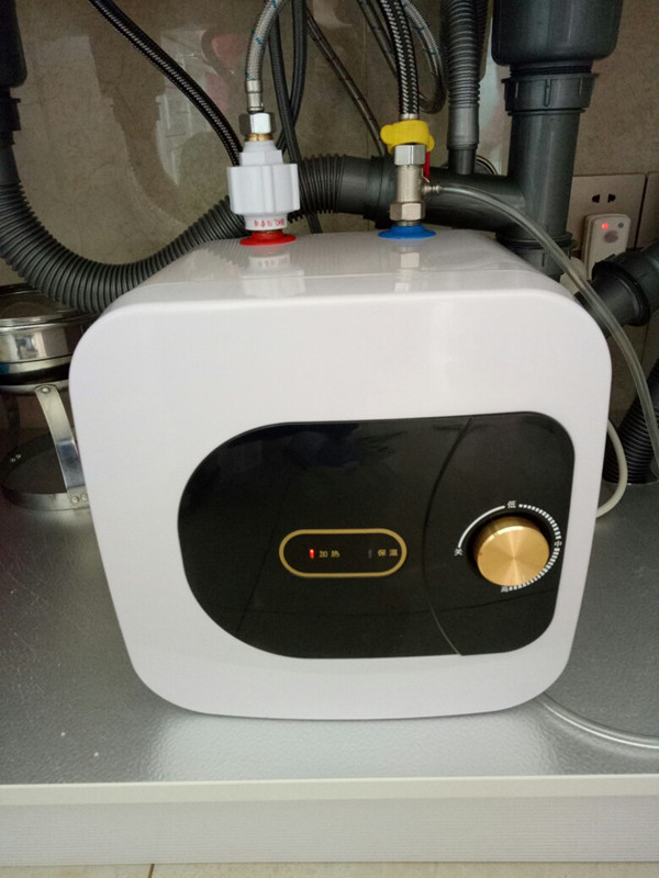 小厨宝储水式厨房电热水器小型热水宝即热速热8L家用上下出水10升