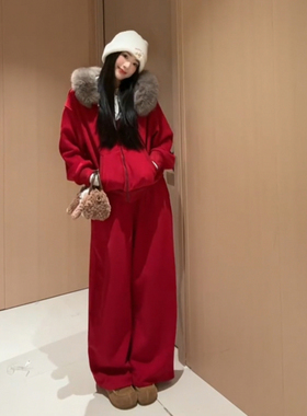 红色休闲运动套装女秋冬复古小香风加绒毛领连帽卫衣两件套高级感